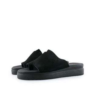430 Love4shoes Γυναικείές Παντόφλες Καλοκαιρινές ΜΑΥΡΟ
