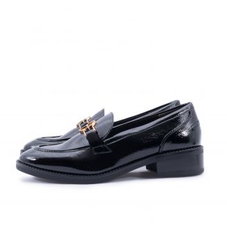 001-24303-43 Tamaris Γυναικεία Loafers ΜΑΥΡΟ