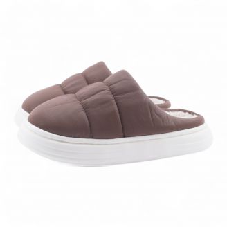 5222-0107 Love4shoes Γυναικείες Παντόφλες Χειμερινές ΚΑΦΕ